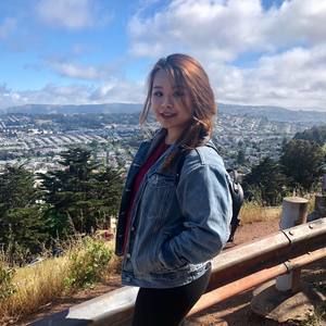 Meet your Posher, Emily